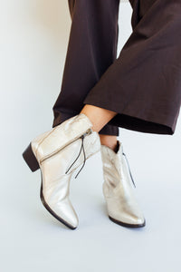 Mia Boots (FREE PEOPLE)