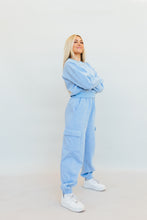 Load image into Gallery viewer, N+G ORIGINAL: It Girl Oversized Cargo Sweatpants (Blue)