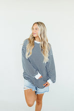Load image into Gallery viewer, Valencia Top (Black &amp; White) *RESTOCKED*