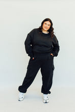 Load image into Gallery viewer, N+G ORIGINAL: It Girl Oversized Cargo Sweatpants (Black)