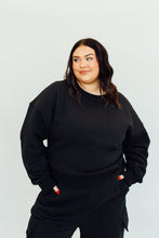 Load image into Gallery viewer, N+G Originals: It Girl Oversized Crew (Black)