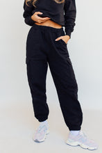 Load image into Gallery viewer, N+G ORIGINAL: It Girl Oversized Cargo Sweatpants (Black)