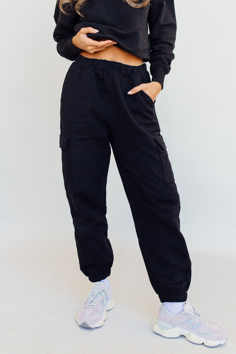 N+G ORIGINAL: It Girl Oversized Cargo Sweatpants (Black)