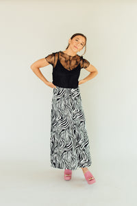 Base it Off Lace (black) *RESTOCKED*