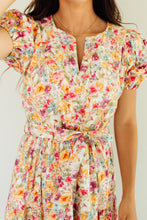 Load image into Gallery viewer, Floral Fields Dress