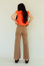 Load image into Gallery viewer, Bella Jeans (Light brown)