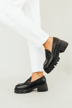 Load image into Gallery viewer, Harper Rae Loafers (FREE PEOPLE)