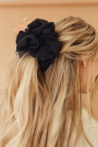 Chiffon Jumbo Scrunchie (Kaxi)