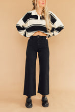 Load image into Gallery viewer, Grin &amp; Flare Pants (Black)