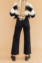 Load image into Gallery viewer, Grin &amp; Flare Pants (Black)