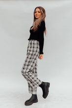Load image into Gallery viewer, Leading Lady Trousers