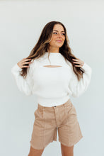 Load image into Gallery viewer, Split Decision Top (White)