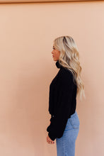 Load image into Gallery viewer, Terra Turtle Neck (Black)