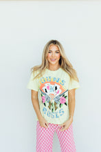 Load image into Gallery viewer, Guns &amp; Roses Daydreamer Boyfriend Tee