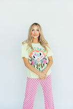 Load image into Gallery viewer, Guns &amp; Roses Daydreamer Boyfriend Tee