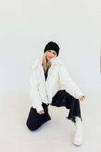 Load image into Gallery viewer, Emmy Swing Puffer (FREE PEOPLE)