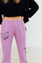 Load image into Gallery viewer, Daydreamer Buzz Off Sweats