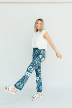 Load image into Gallery viewer, Flora Pants