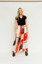 Load image into Gallery viewer, Frankie Floral Pants