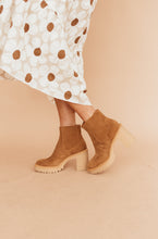 Load image into Gallery viewer, Beau Boots (Dolce Vita)