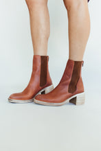 Load image into Gallery viewer, Savannah Free People Boot (Brown)