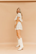Load image into Gallery viewer, Frilled about Floral Set