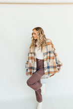 Load image into Gallery viewer, It Girl Shacket