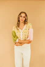 Load image into Gallery viewer, Dahlia Cardigan Top