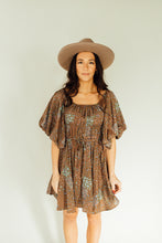 Load image into Gallery viewer, It&#39;s Giving Beth Dress