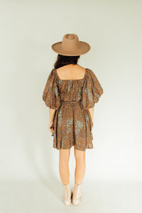 It's Giving Beth Dress