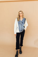 Load image into Gallery viewer, Everyone&#39;s Favorite Jacket