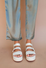 Load image into Gallery viewer, Anastyn Sandal (White)