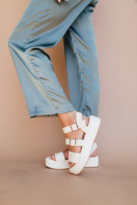 Anastyn Sandal (White)