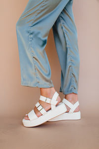 Anastyn Sandal (White)