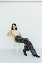 Load image into Gallery viewer, Flow Into Floral Pants