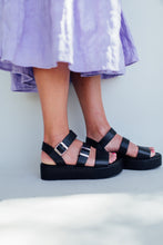 Load image into Gallery viewer, Anastyn Sandal (Black)
