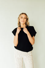 Load image into Gallery viewer, Elle Sweater (Black)